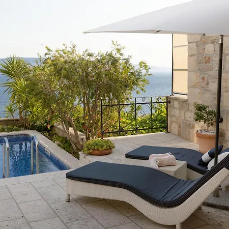 Lipa Dora Villa