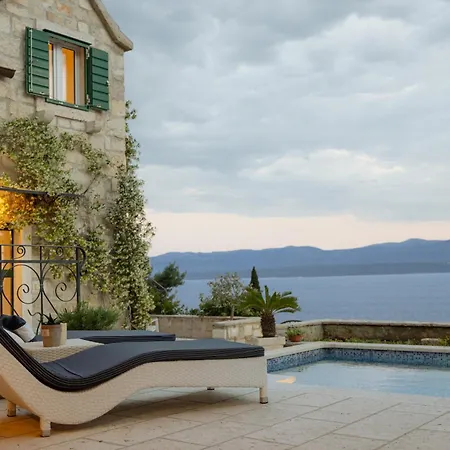 Villa Lipa Dora Murvica (Brac)